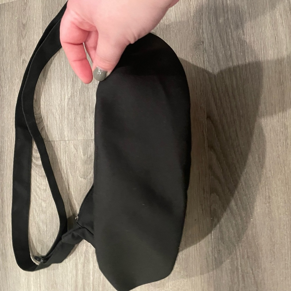 Pair of Crossbody Sling Bags- Cream & Black - Picture 5 of 10
